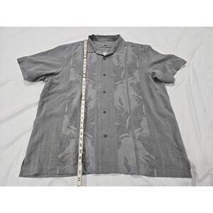 Tommy Bahama 100% Silk XXL tall Gray Floral Pattern